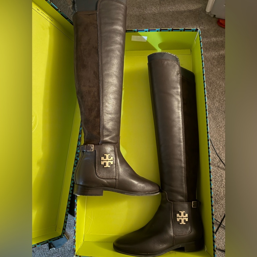 tory burch boots size 7